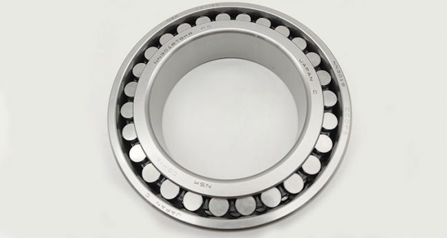 NSK Cylindrical Roller Bearing NN3018TBKR P5